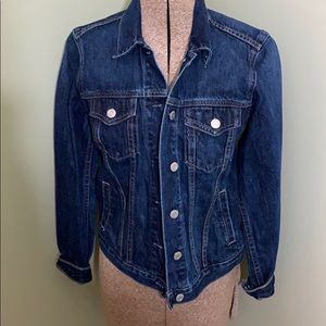 Classic GAP Jean Jacket